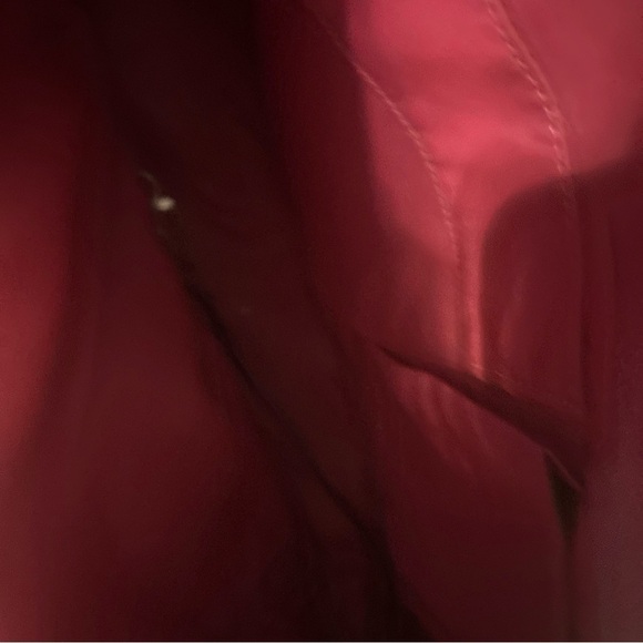 Authentic Tumi purse in the color blue gently used - Picture 9 of 11